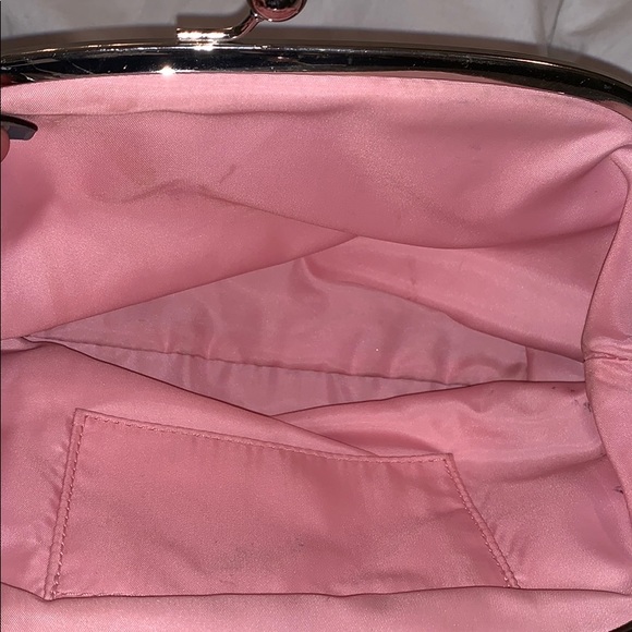 Coach wristlet - Picture 4 of 7